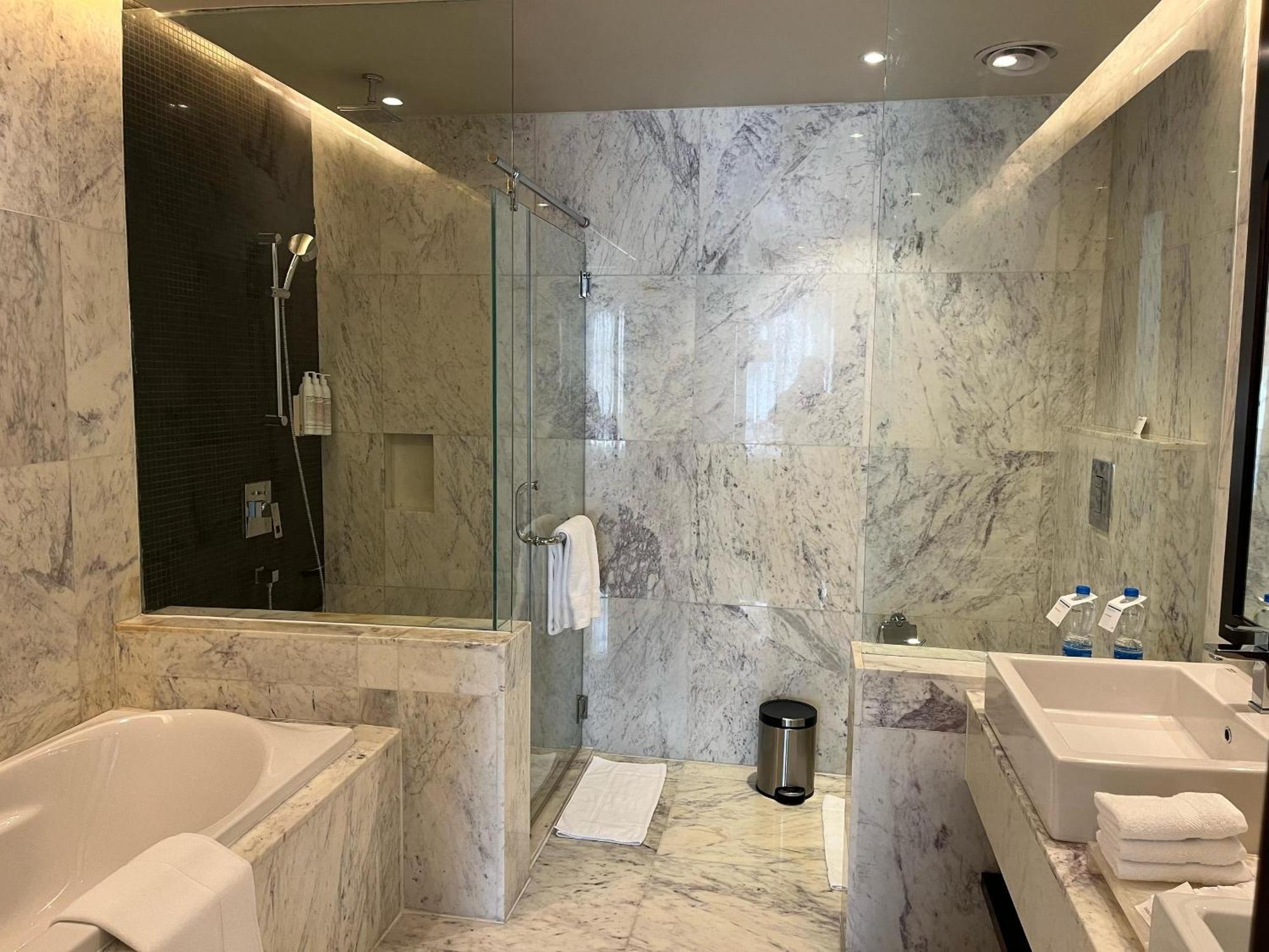 Le Meridien Thimpu Eksteriør bilde
